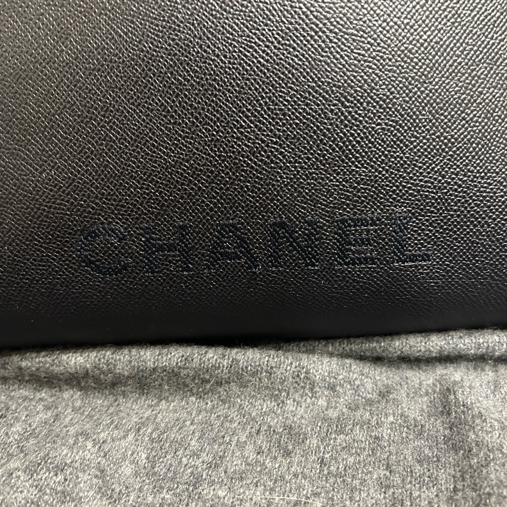 CHANEL Navy/black tote 1990s authentic